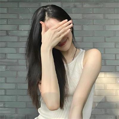 我和他都是新郎。